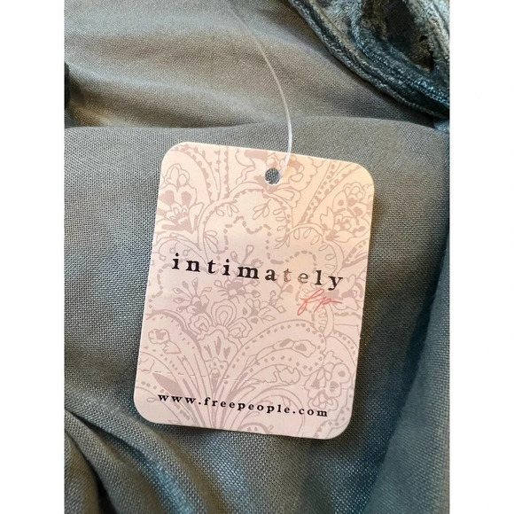 Free people ALL NIGHT VELVET TUNIC - Picture 10 of 10